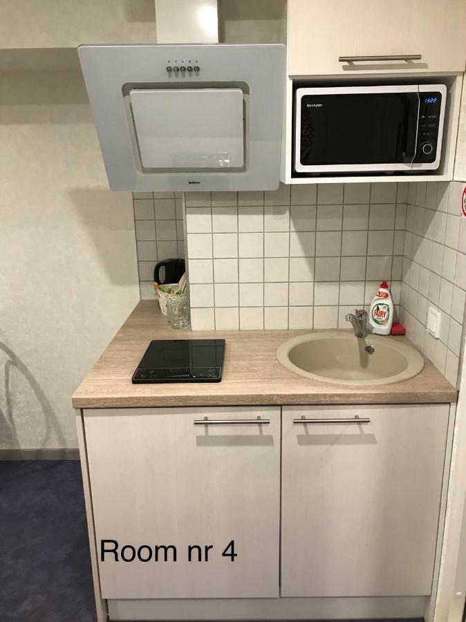 Liivalaia 40 Cozy Kitchen Studio تالين المظهر الخارجي الصورة